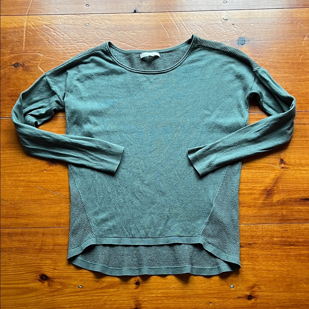 Banana Republic sweater top